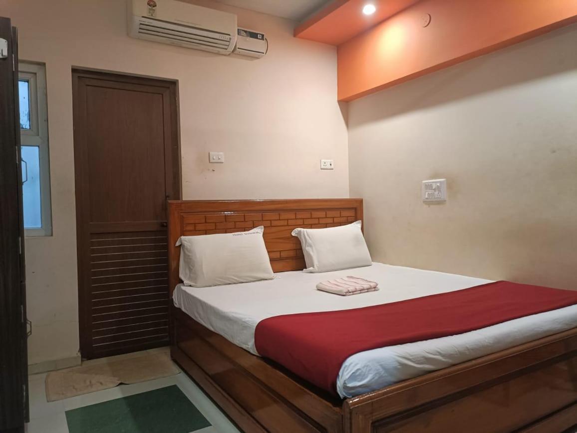 Hotel Duwaraka Rāmeswaram Екстериор снимка